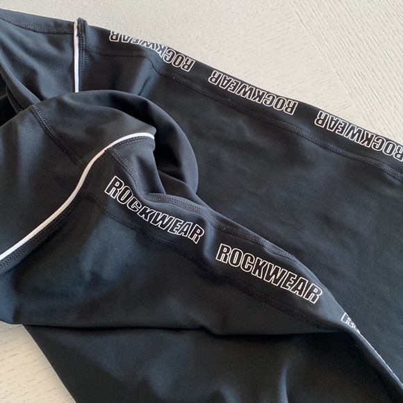 Rockwear Capri Leggings - Picture 4 of 6